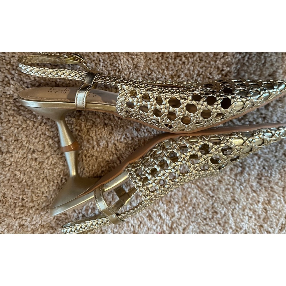 Nicole Miller New York Knotty Gold Woven Slingback Kitten Heels Pumps Womens 6 - Picture 3 of 6